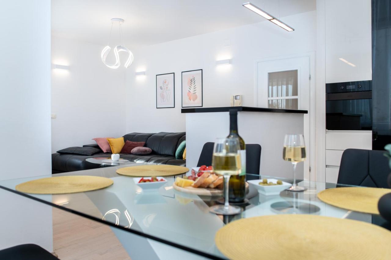 Salvia Apartment With Private Jacuzzi Split Kültér fotó