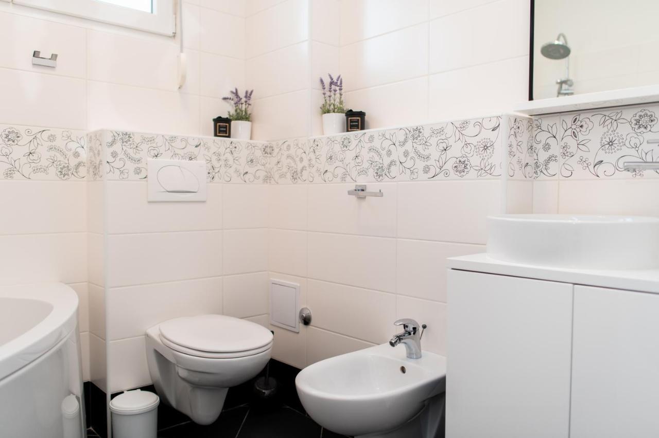 Salvia Apartment With Private Jacuzzi Split Kültér fotó