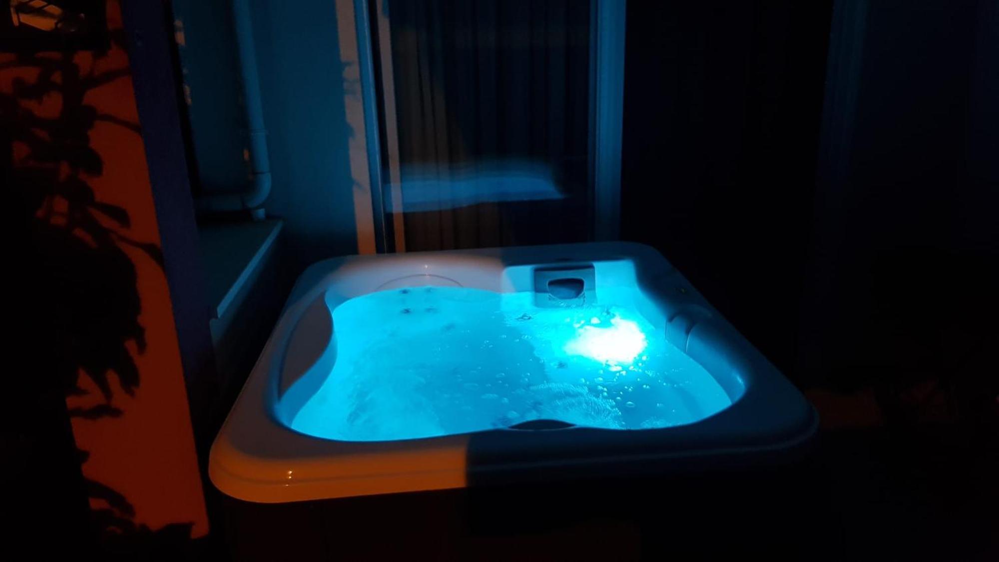 Salvia Apartment With Private Jacuzzi Split Kültér fotó